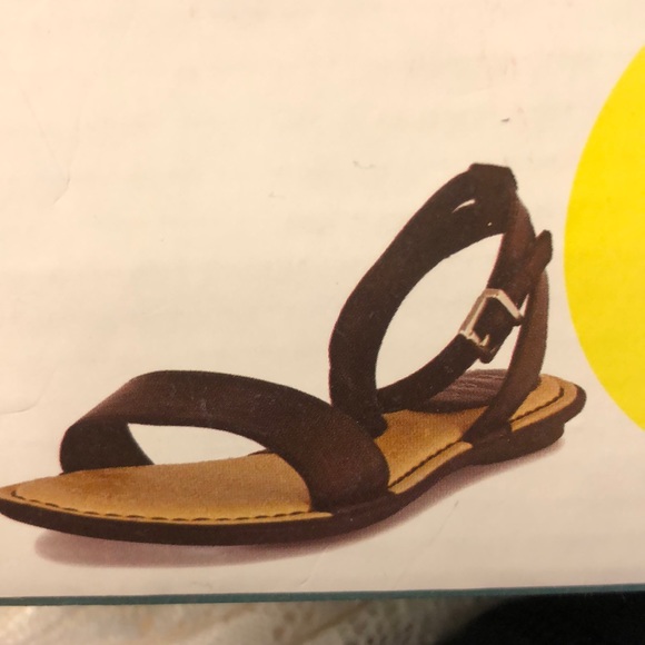 B.O.C Women's Strappy Sandals: Black - Picture 5 of 5